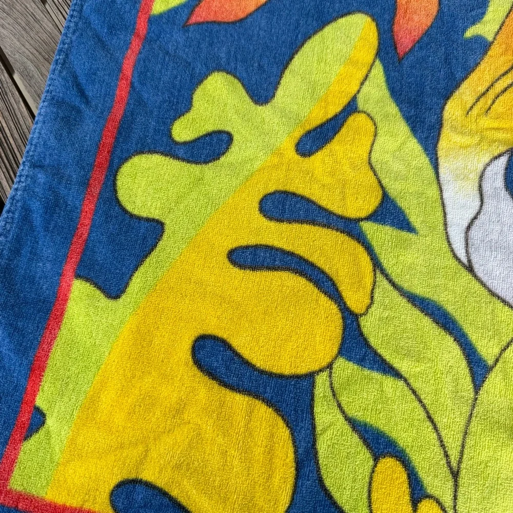Vintage Cecil Saydah Tropical Parrot Beach Pool Towel Bright Colorful 30x59 GUC